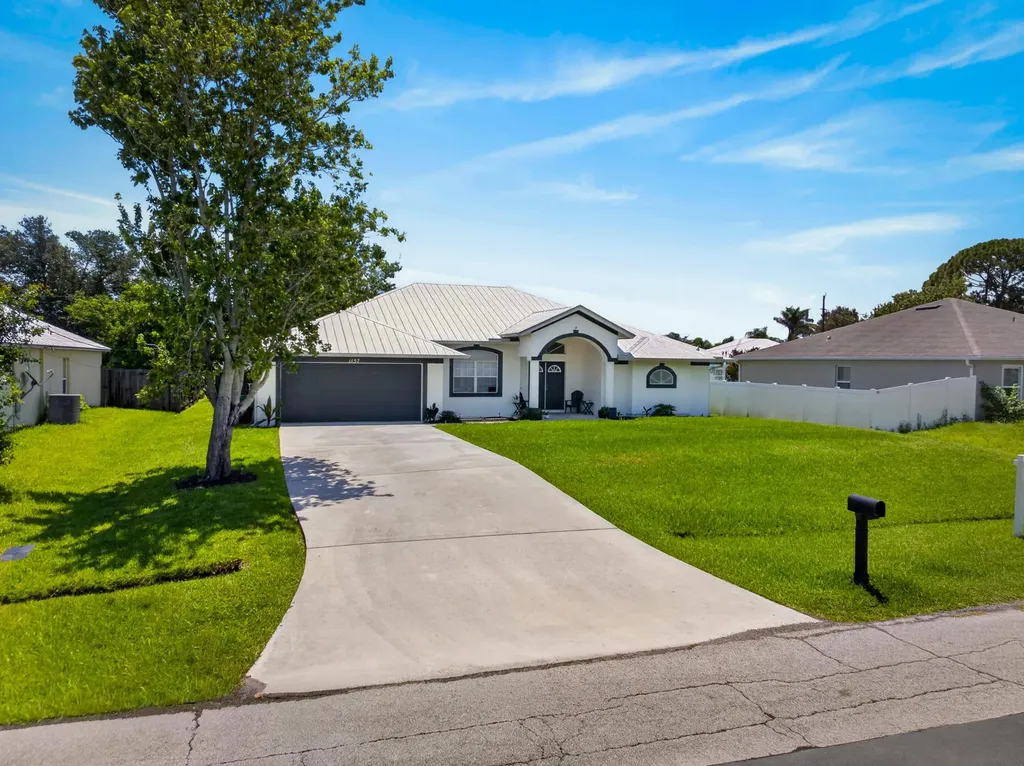 1157 SW Heather Street Port St Lucie FL 34983