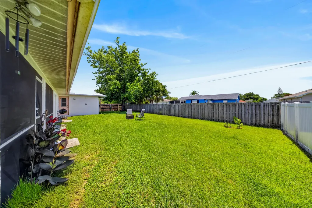 1157 SW Heather Street Port St Lucie FL 34983