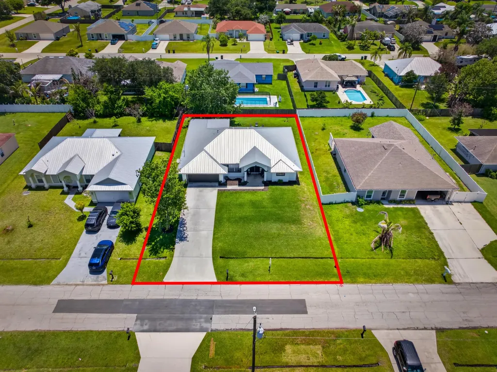 1157 SW Heather Street Port St Lucie FL 34983