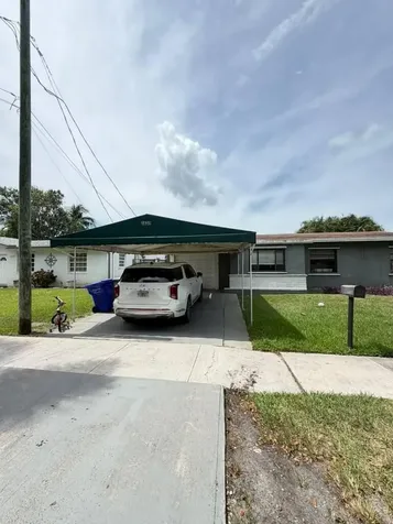 2635 Liberty Street Hollywood FL 33020