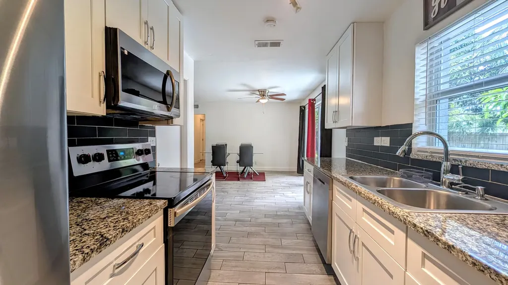 1719 15th Avenue N Lake Worth Beach FL 33460