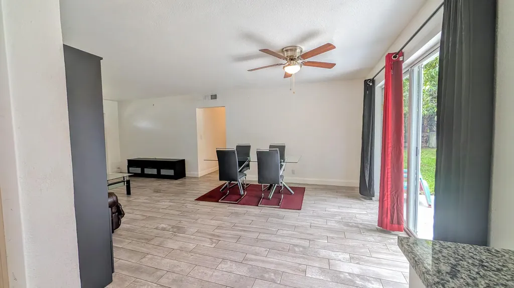 1719 15th Avenue N Lake Worth Beach FL 33460