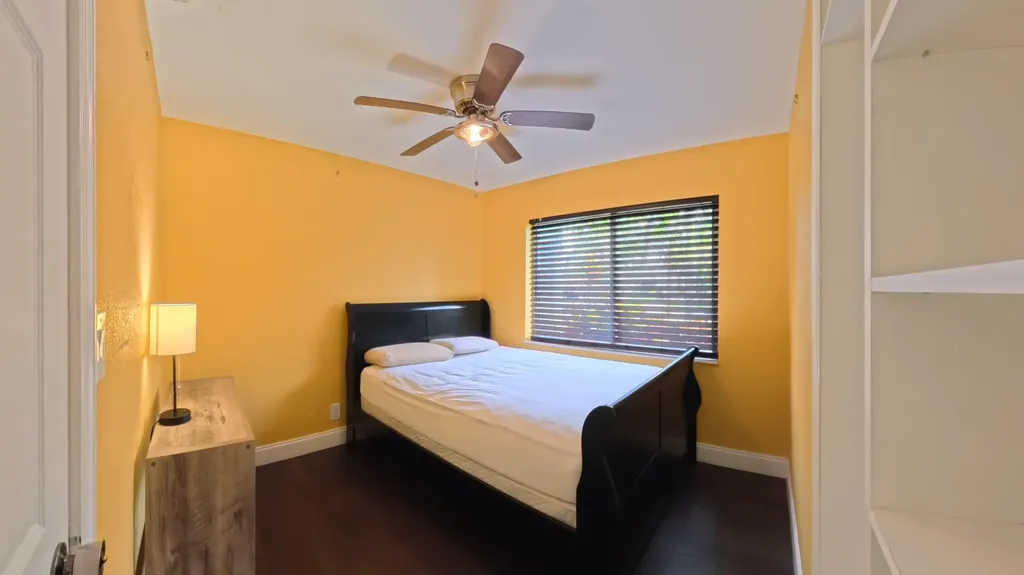 1719 15th Avenue N Lake Worth Beach FL 33460