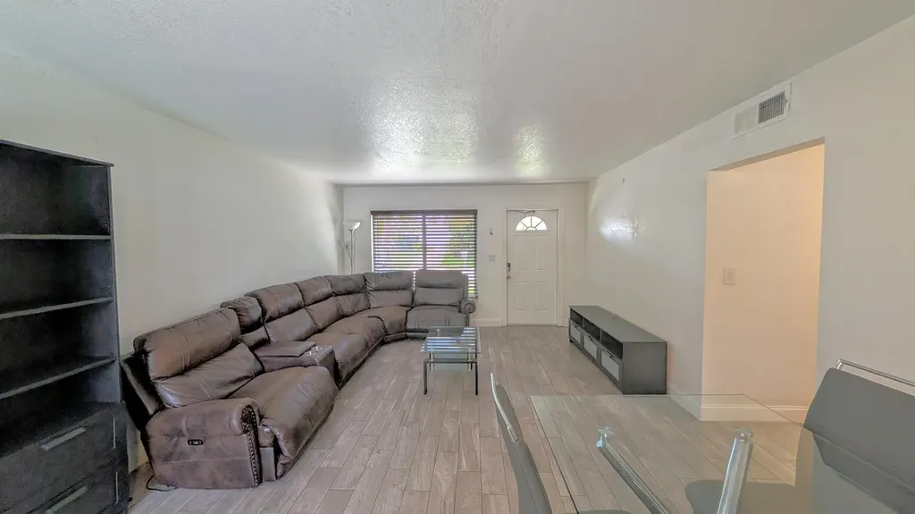 1719 15th Avenue N Lake Worth Beach FL 33460