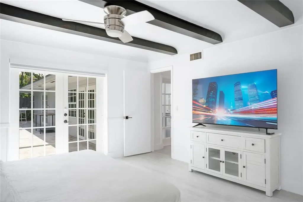 1940 Harbourview Drive Fort Lauderdale FL 33316