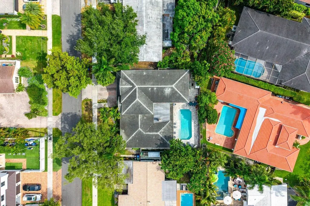 1940 Harbourview Drive Fort Lauderdale FL 33316