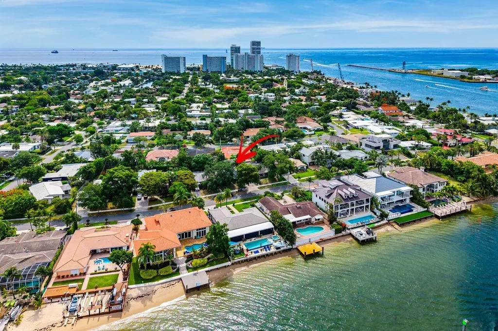 1940 Harbourview Drive Fort Lauderdale FL 33316