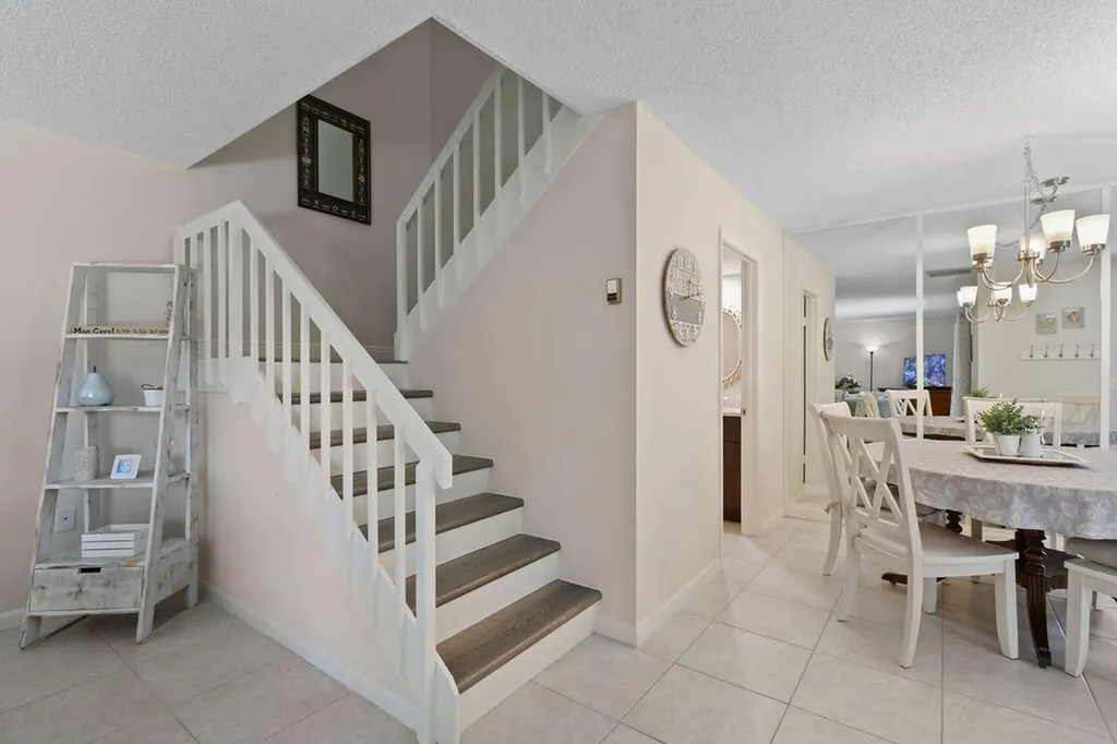 3900 SE County Line Road Jupiter FL 33469