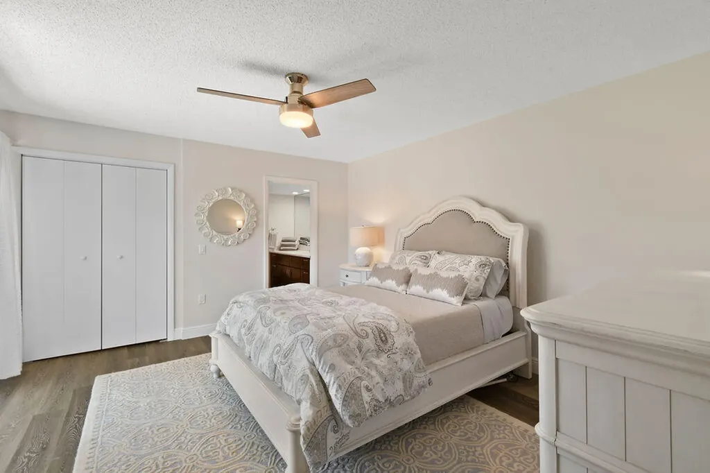 3900 SE County Line Road Jupiter FL 33469