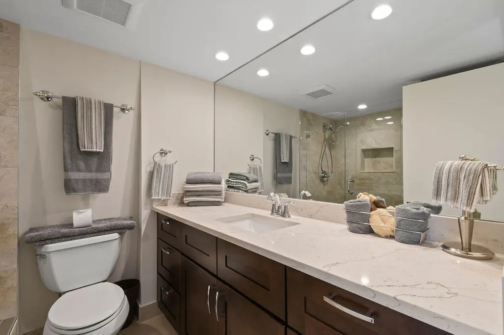 3900 SE County Line Road Jupiter FL 33469