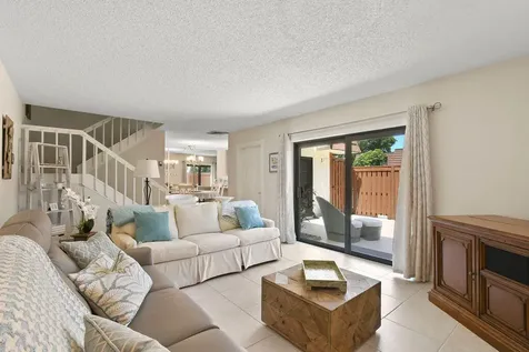 3900 SE County Line Road Jupiter FL 33469