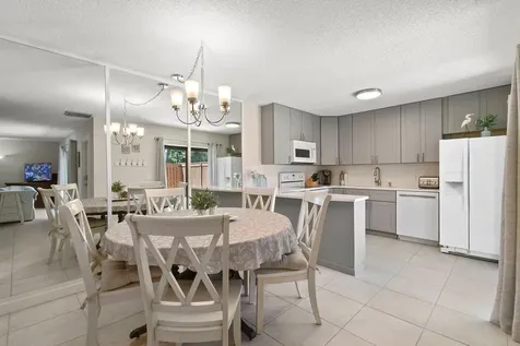 3900 SE County Line Road Jupiter FL 33469