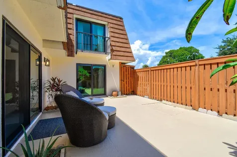 3900 SE County Line Road Jupiter FL 33469