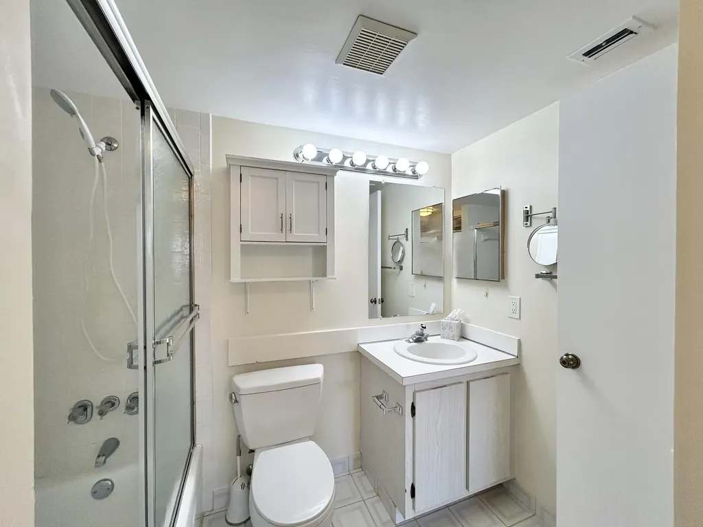 418 Pine Glen Lane Greenacres FL 33463
