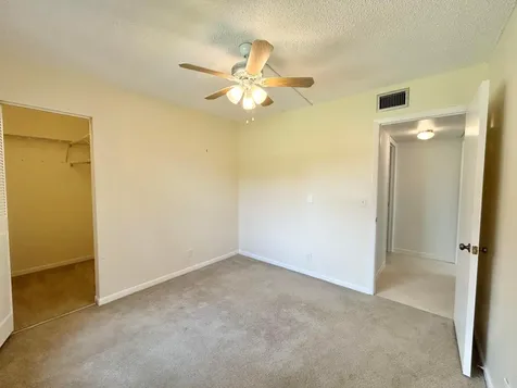 418 Pine Glen Lane Greenacres FL 33463
