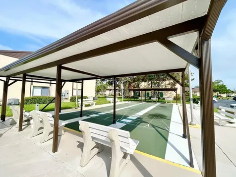 418 Pine Glen Lane Greenacres FL 33463