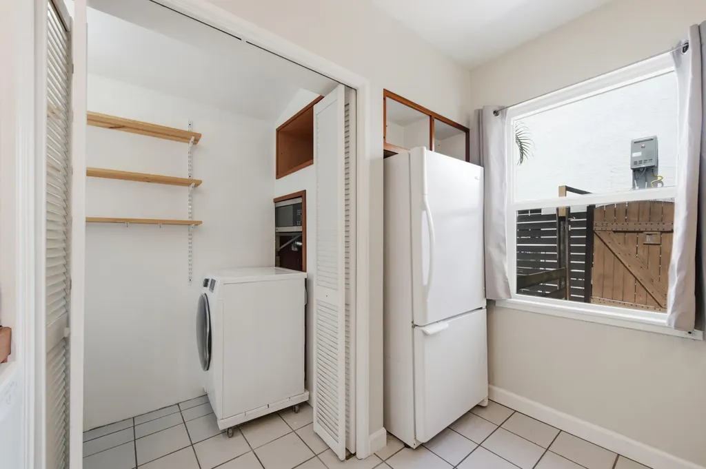 854 SW 11th Street Fort Lauderdale FL 33315