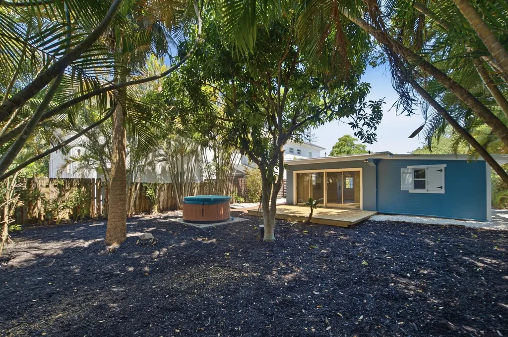 854 SW 11th Street Fort Lauderdale FL 33315