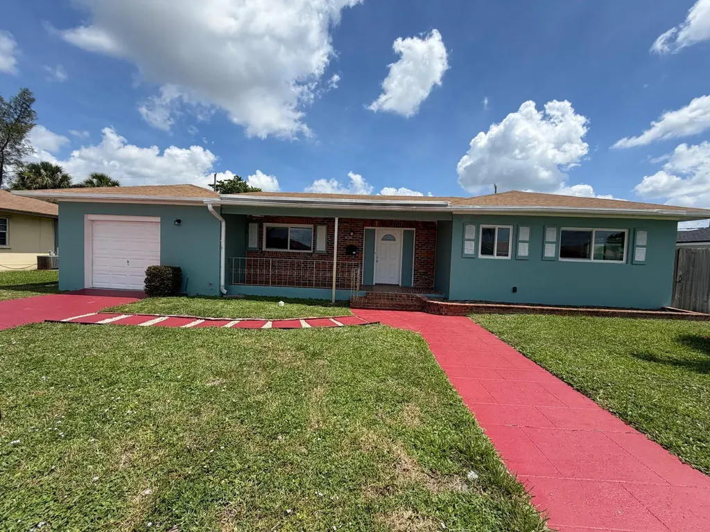 1405 6th Street West Palm Beach FL 33401