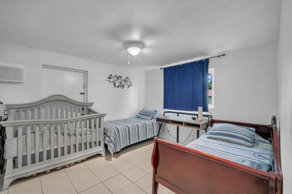 7321 Cody Street Hollywood FL 33024