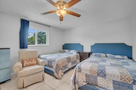 7321 Cody Street Hollywood FL 33024