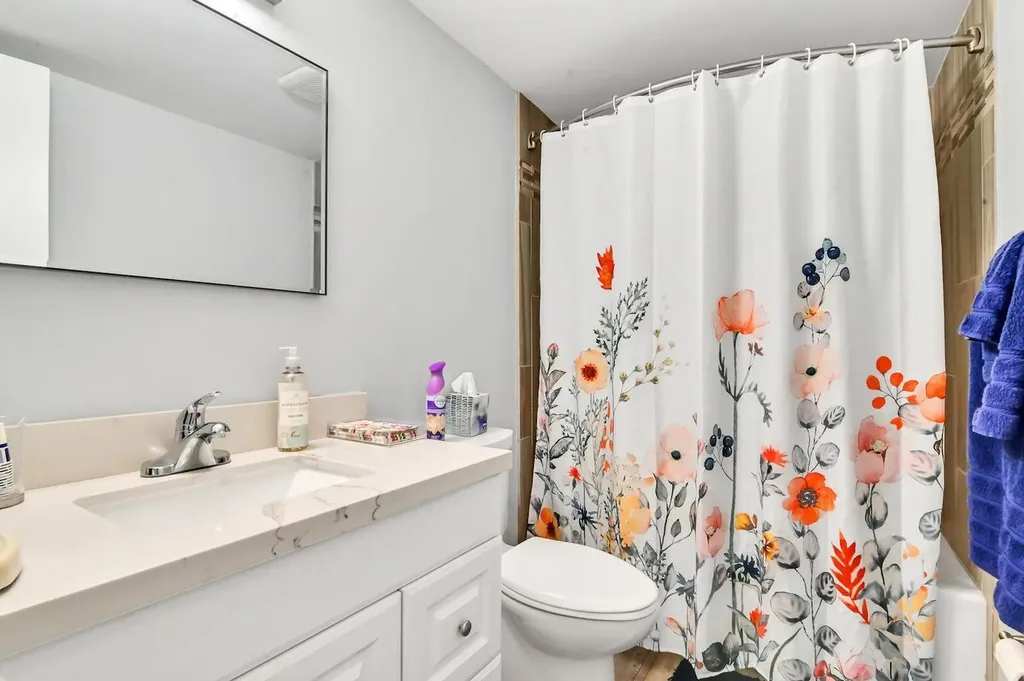 1432 S Lakeside Drive Lake Worth Beach FL 33460