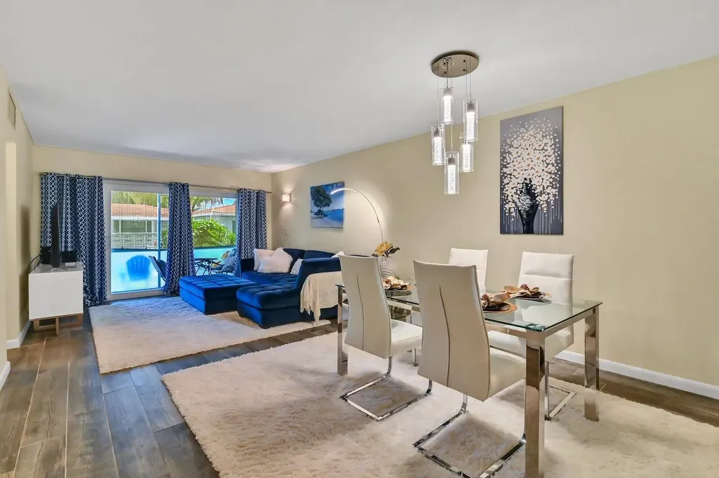 1432 S Lakeside Drive Lake Worth Beach FL 33460