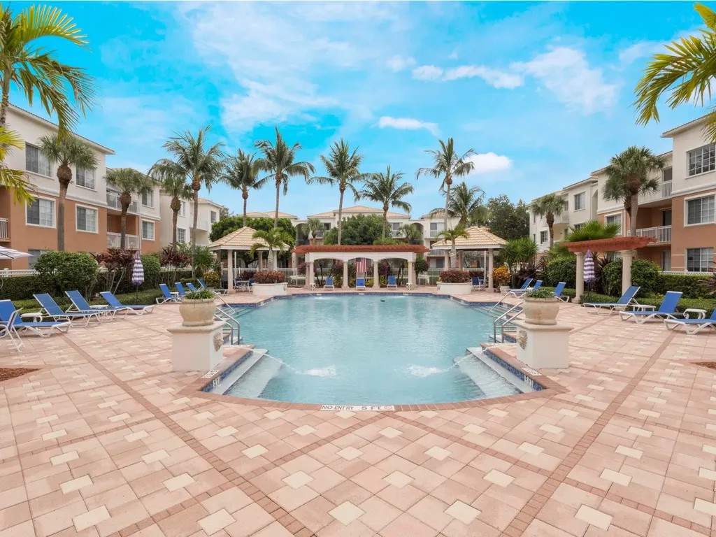 9309 Myrtlewood Circle W Palm Beach Gardens FL 33418