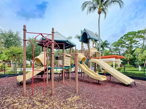 9309 Myrtlewood Circle W Palm Beach Gardens FL 33418