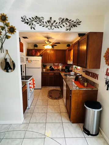 1918 SE Monroe Street Stuart FL 34997