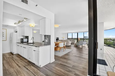 4000 N Ocean Drive Singer Island FL 33404