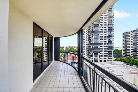 4000 N Ocean Drive Singer Island FL 33404
