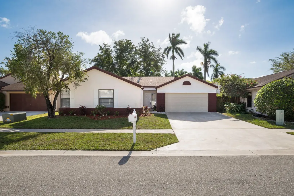 11690 Timberwood Road Boca Raton FL 33428