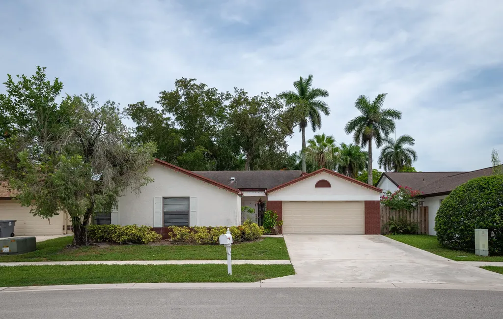 11690 Timberwood Road Boca Raton FL 33428