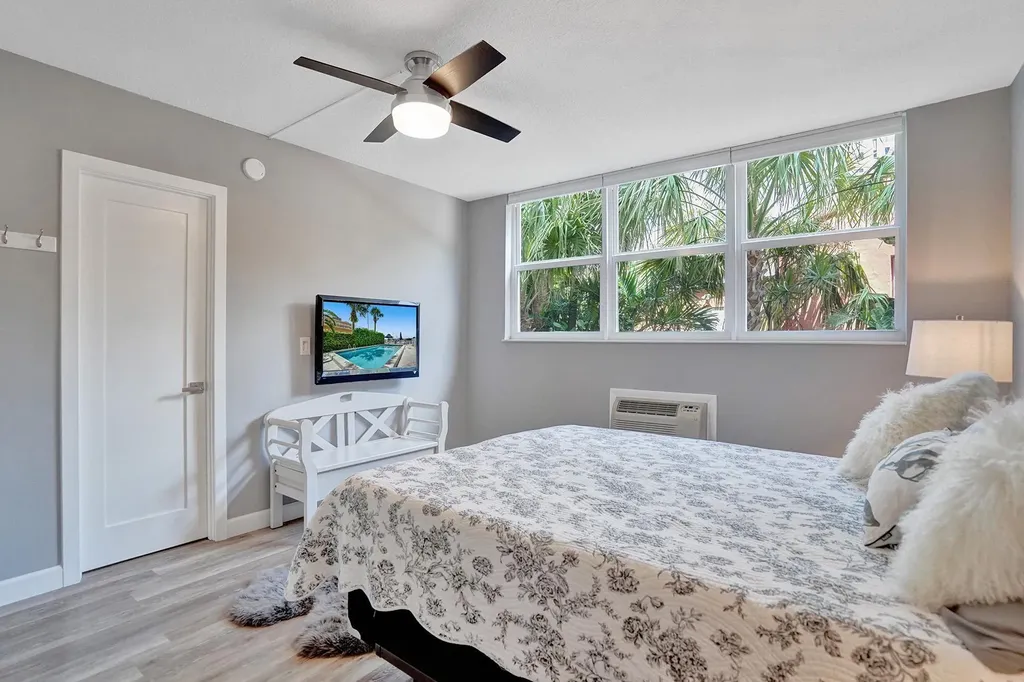 101 N Birch Road Fort Lauderdale FL 33304