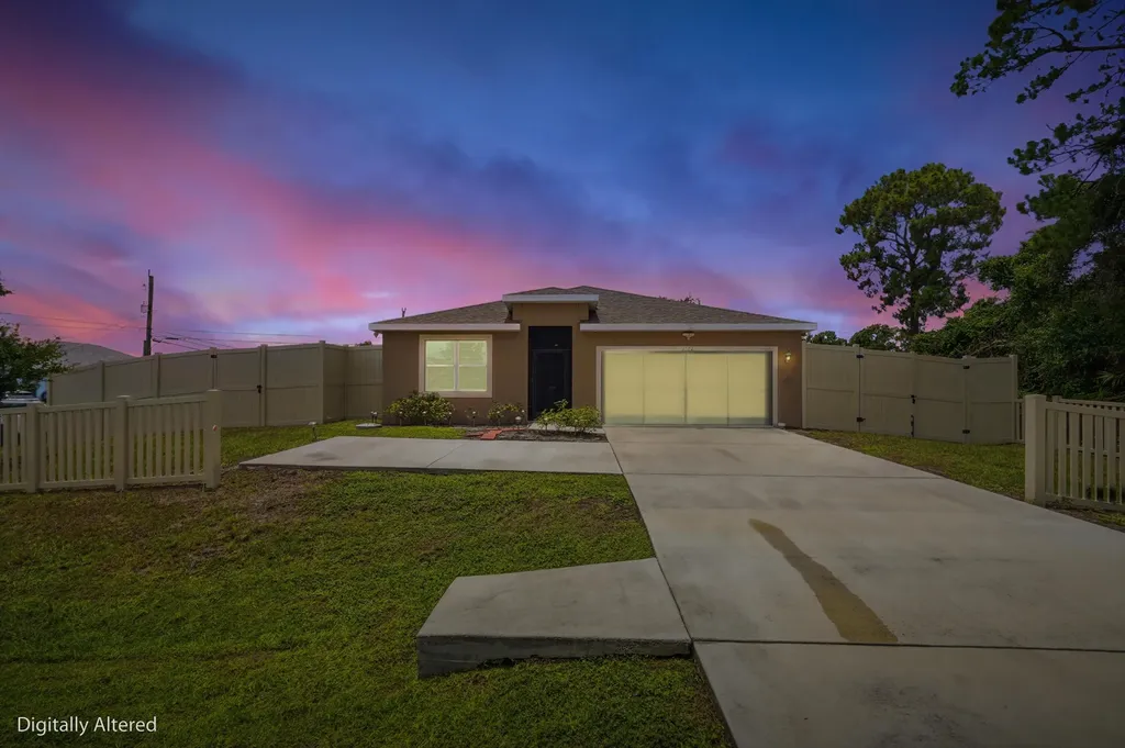 1572 SW Paar Drive Port St Lucie FL 34953