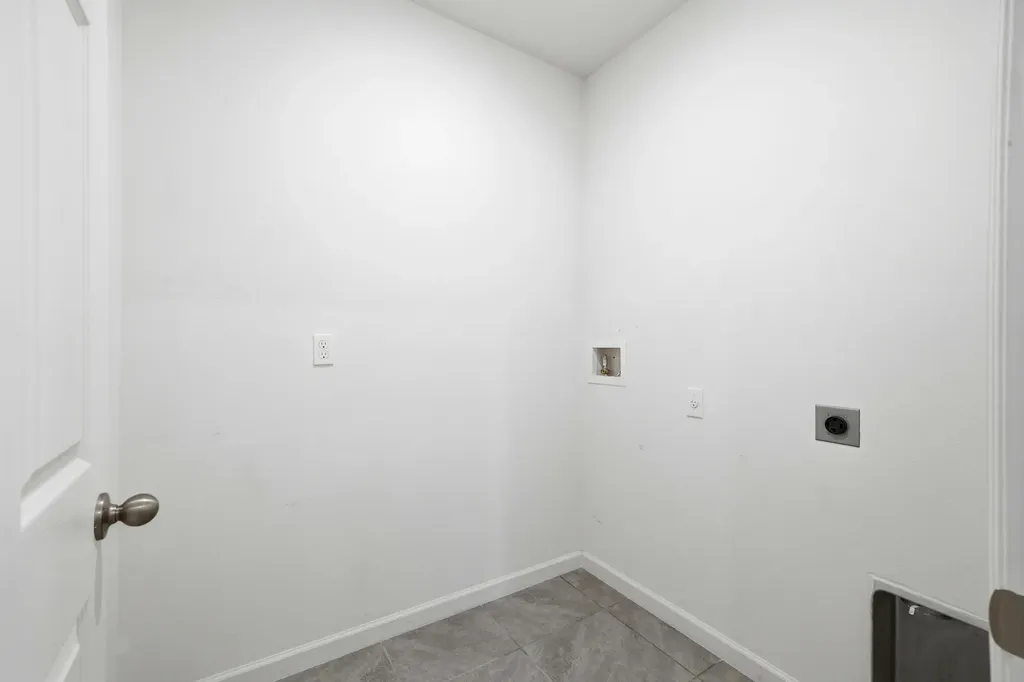1572 SW Paar Drive Port St Lucie FL 34953