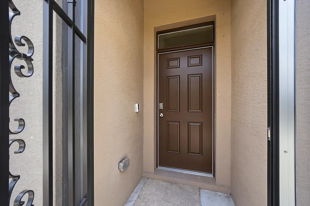 1572 SW Paar Drive Port St Lucie FL 34953