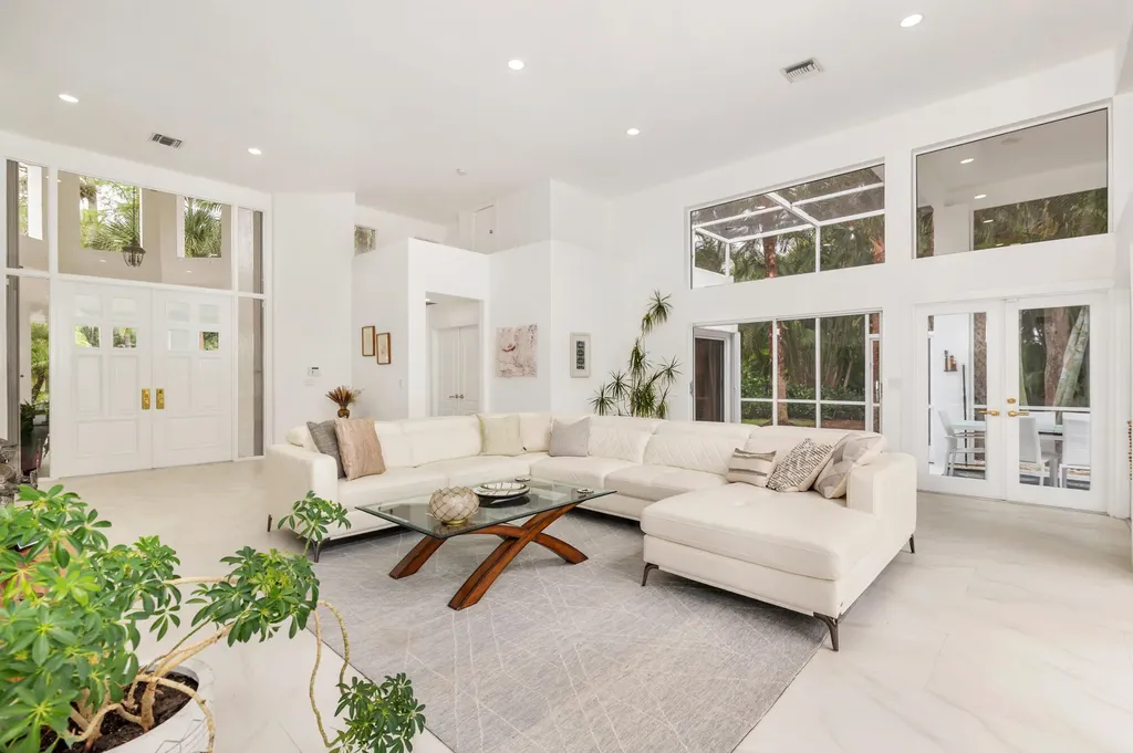 1084 Seagull Park Road S West Palm Beach FL 33411