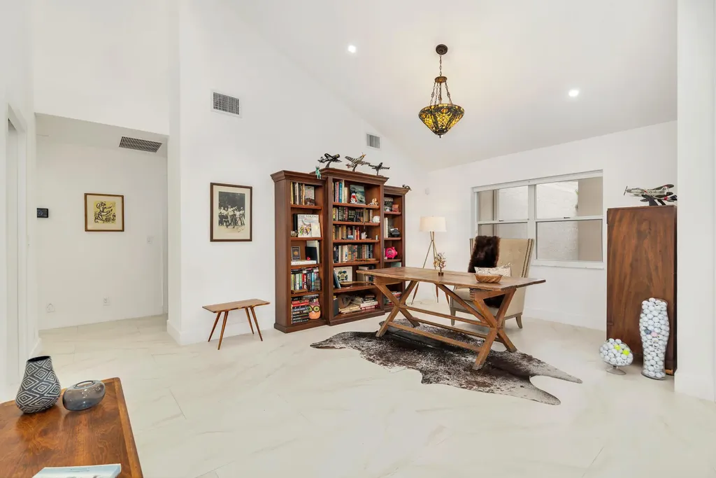 1084 Seagull Park Road S West Palm Beach FL 33411