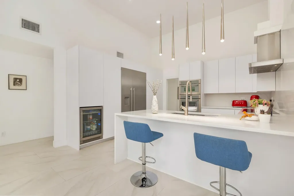 1084 Seagull Park Road S West Palm Beach FL 33411