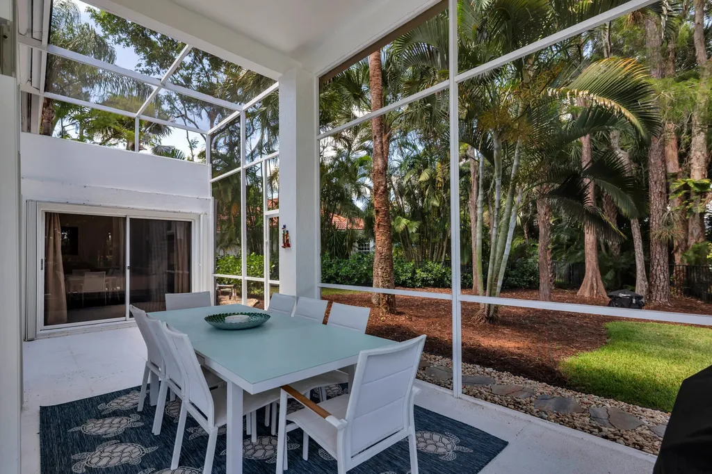 1084 Seagull Park Road S West Palm Beach FL 33411