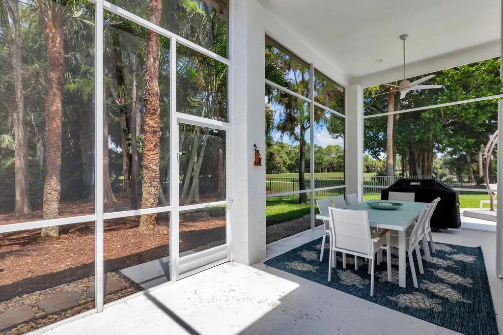 1084 Seagull Park Road S West Palm Beach FL 33411