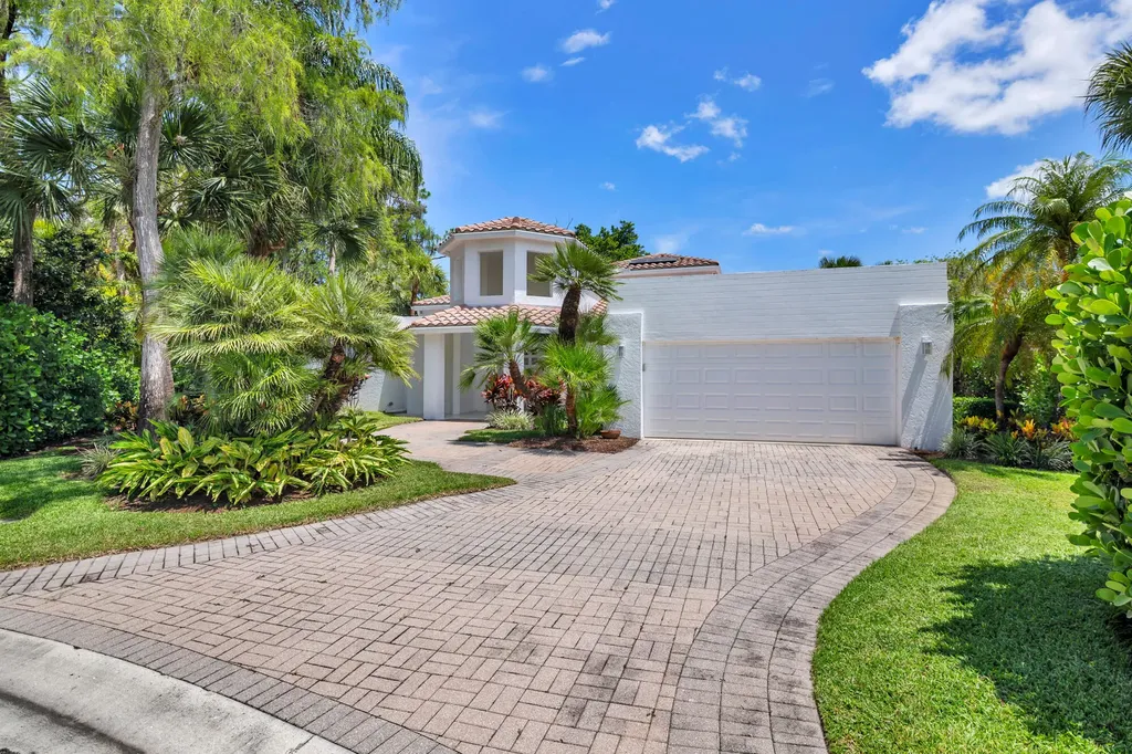 1084 Seagull Park Road S West Palm Beach FL 33411