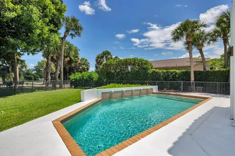 1084 Seagull Park Road S West Palm Beach FL 33411