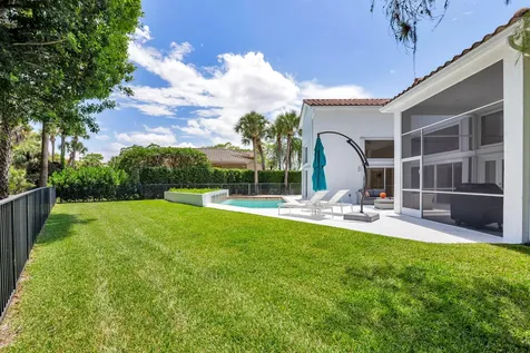 1084 Seagull Park Road S West Palm Beach FL 33411