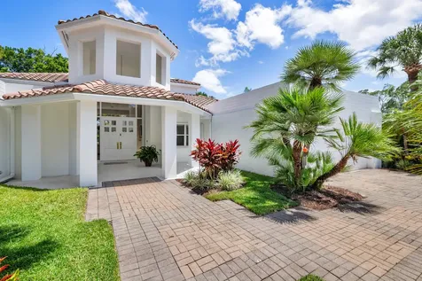 1084 Seagull Park Road S West Palm Beach FL 33411