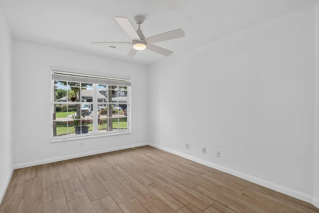 9175 NW 41st Manor Coral Springs FL 33065