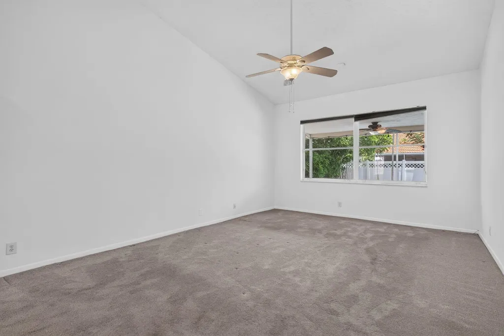 9175 NW 41st Manor Coral Springs FL 33065
