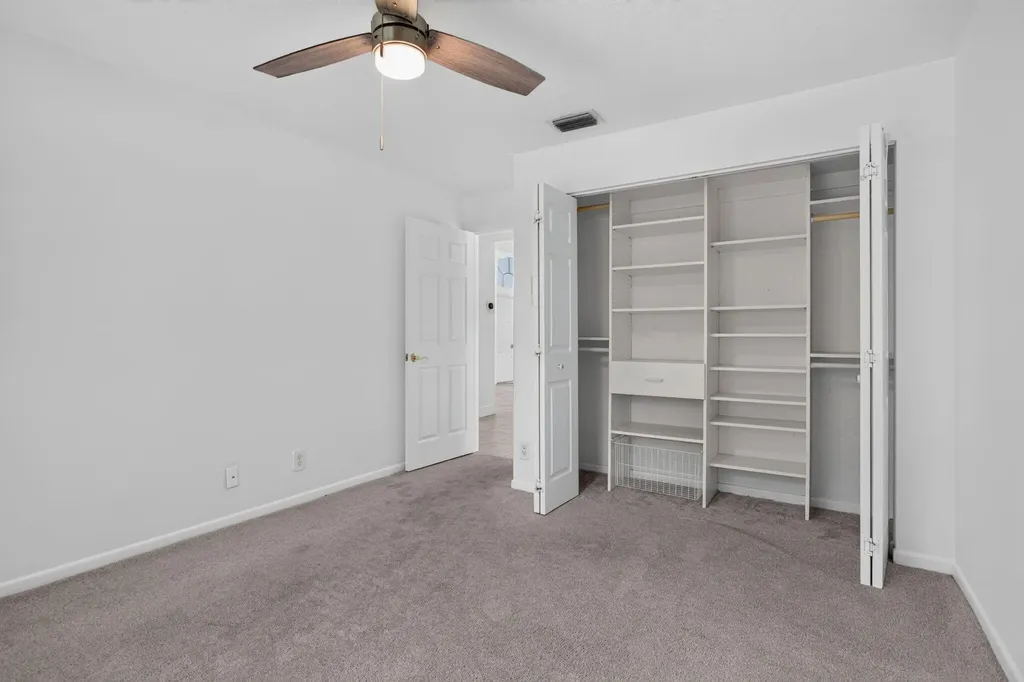 9175 NW 41st Manor Coral Springs FL 33065